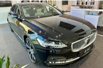 S90 B4 197KM / PLUS BRIGHT / 20" / Skóry / Lighting / od ręki!