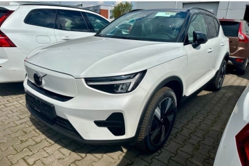 XC49 T6 BEV / PLUS / Google / 19" / Climate / 2024 / od ręki